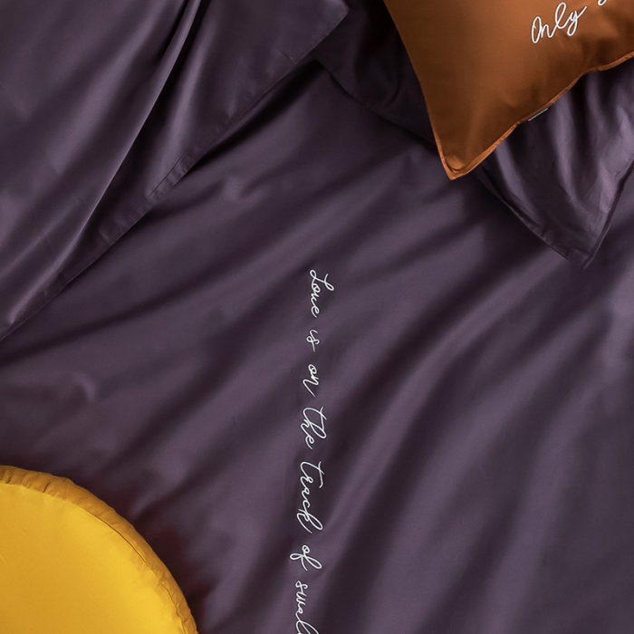 91家纺网 家纺一手货源 找家纺 狠狠爱 2020新款60S长绒棉刺绣撞色四件套 咖紫黄