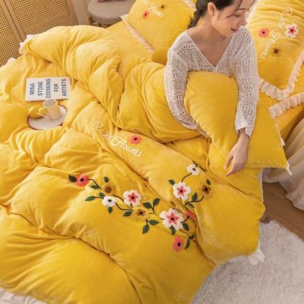 91家纺网 家纺一手货源 找家纺 （总）新品韩版花边加厚绣花牛奶绒法莱水晶绒床单床裙款四件套