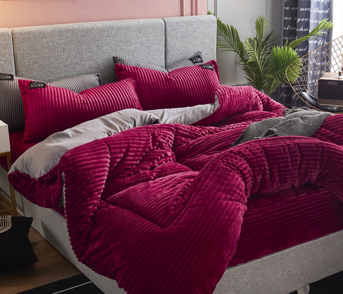 91家纺网 家纺一手货源 找家纺 被多多 2022新款魔法绒冬被四件套 囍气红
