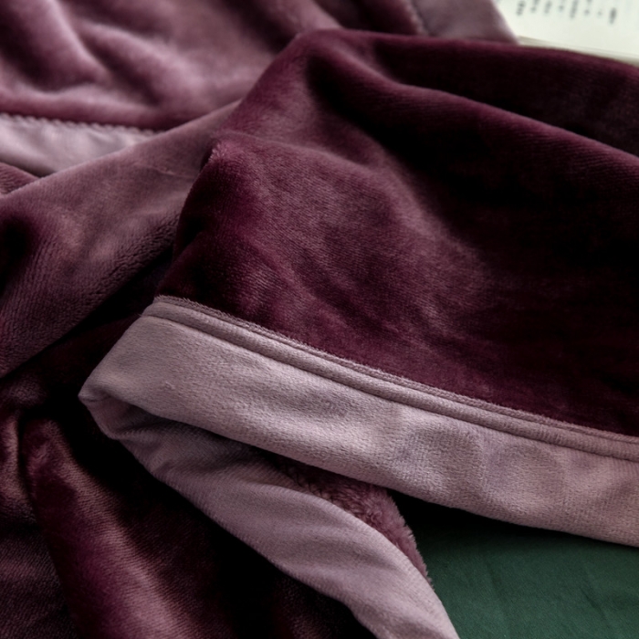 91家纺网 家纺一手货源 找家纺 来菲 25新款400克毛毯纯色加厚法兰绒盖毯多功能珊瑚绒毯子苜蓿天青紫