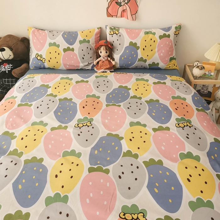 91家纺网 家纺一手货源 找家纺 HL原创 2020新款13372全棉小清新四件套实拍图 大草莓