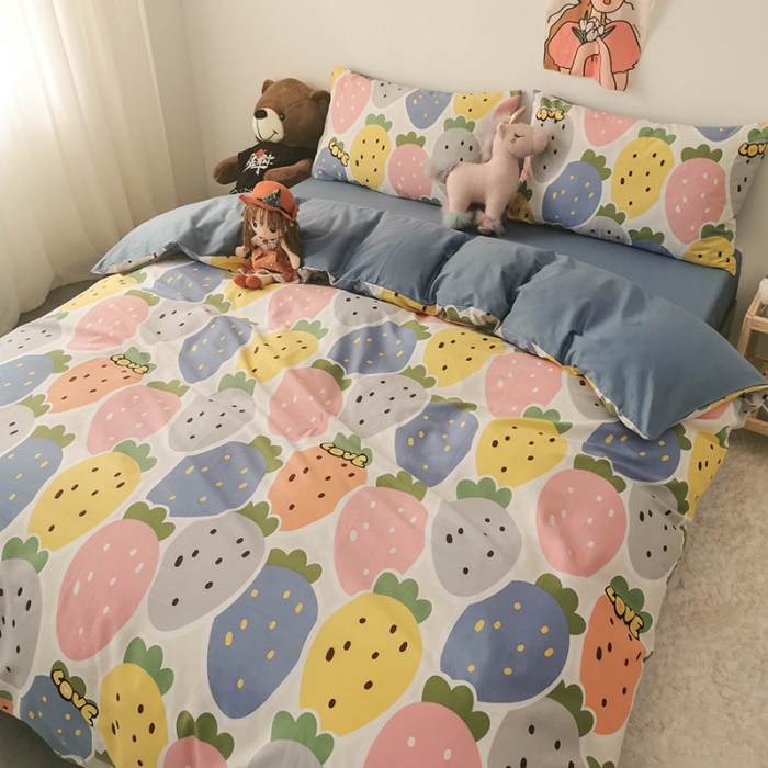 91家纺网 家纺一手货源 找家纺 HL原创 2020新款13372全棉小清新四件套实拍图 大草莓