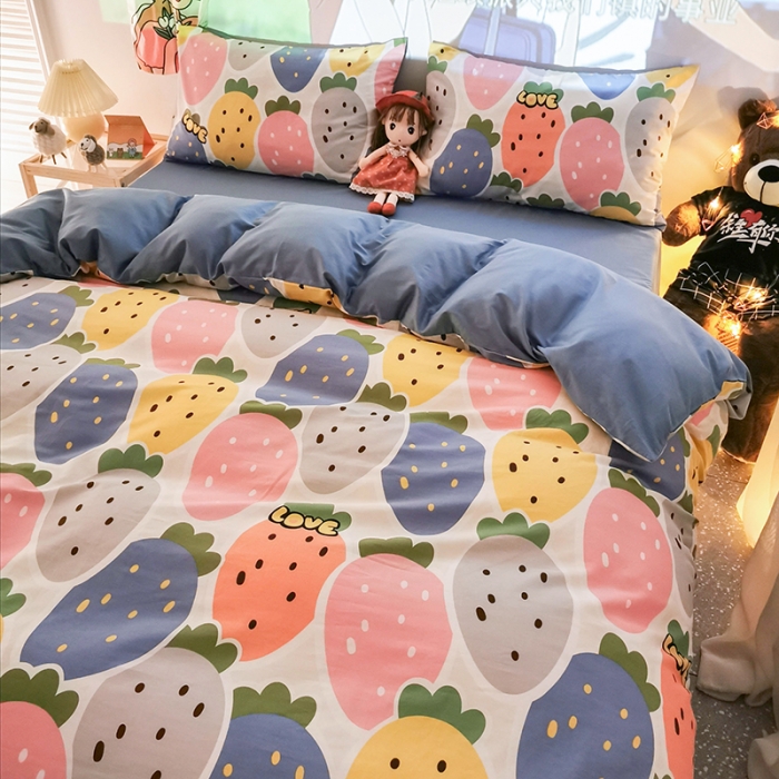 91家纺网 家纺一手货源 找家纺 HL原创新款13372全棉四件套夜晚网红风实拍图 大草莓