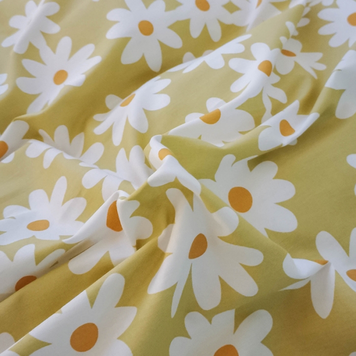 91家纺网 家纺一手货源 找家纺 HL原创新款13372全棉四件套夜晚网红风实拍图 花园女孩