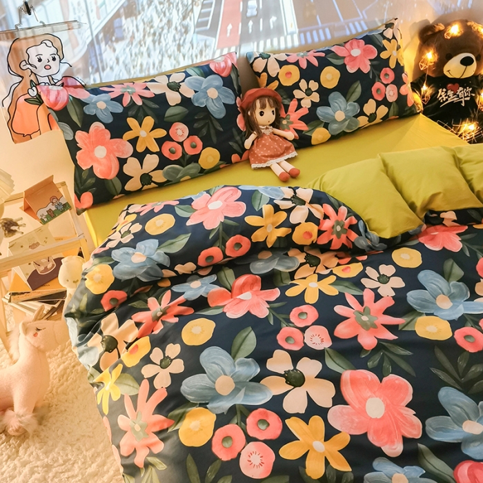 91家纺网 家纺一手货源 找家纺 HL原创新款13372全棉四件套夜晚网红风实拍图 花韵