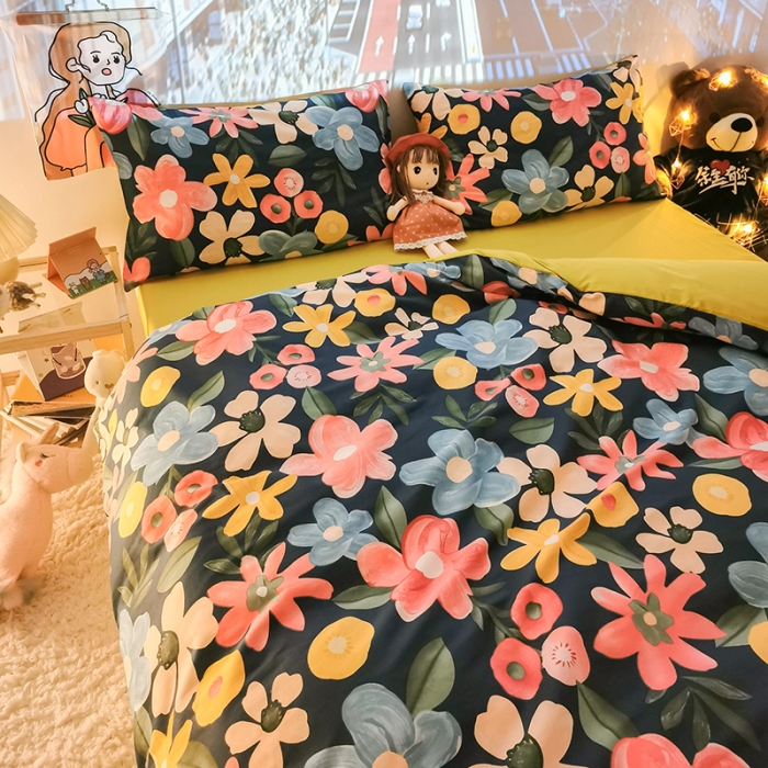 91家纺网 家纺一手货源 找家纺 HL原创新款13372全棉四件套夜晚网红风实拍图 花韵