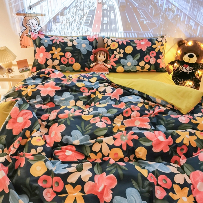 91家纺网 家纺一手货源 找家纺 HL原创新款13372全棉四件套夜晚网红风实拍图 花韵