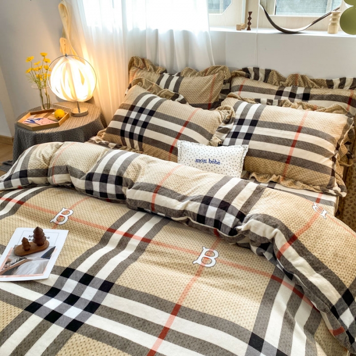 91家纺网 家纺一手货源 找家纺 （总）妖妖家纺 2020新款花边牛奶绒四件套