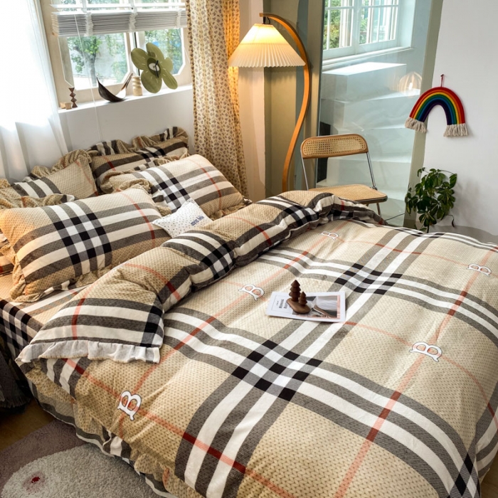 91家纺网 家纺一手货源 找家纺 妖妖家纺 2020新款花边牛奶绒四件套 爱格