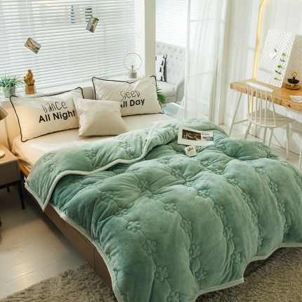 纯色毛毯 盖毯 被套 被子 毯子 羊羔绒冬被 拉舍尔 秋冬被