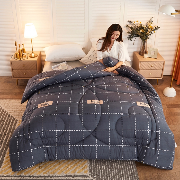 91家纺网 家纺一手货源 找家纺 畅销被业 2020新款海藻棉冬被 休闲时光