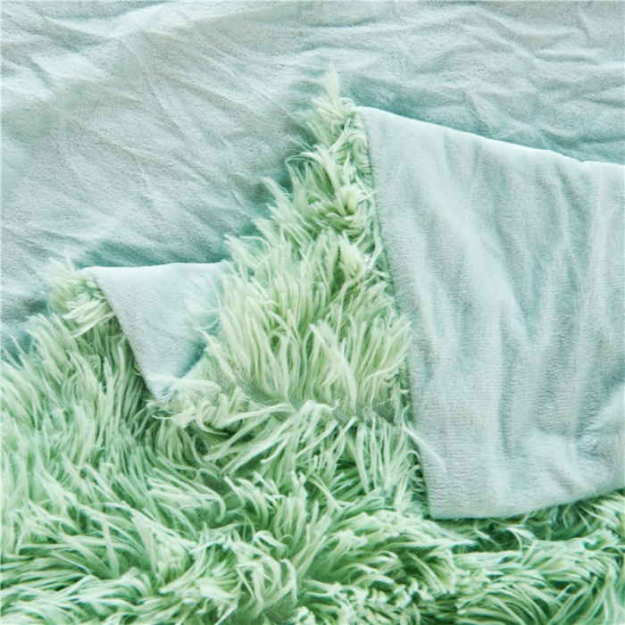 91家纺网 家纺一手货源 找家纺 品尚嘉 2025水貂绒毛毯长毛绒法莱绒双层跨境外贸毯子果绿色
