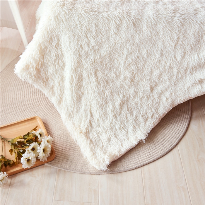 91家纺网 家纺一手货源 找家纺 品尚嘉 2025水貂绒毛毯长毛绒法莱绒双层跨境外贸毯子 奶白