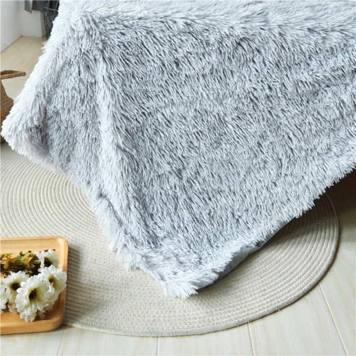 91家纺网 家纺一手货源 找家纺 品尚嘉 2025水貂绒毛毯长毛绒法莱绒双层跨境外贸毯子 浅灰