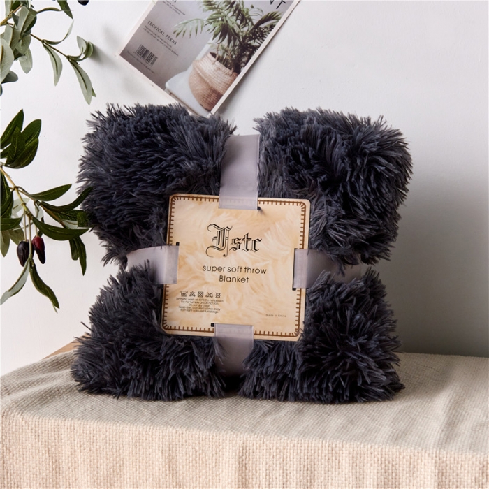 91家纺网 家纺一手货源 找家纺 品尚嘉 2025水貂绒毛毯长毛绒法莱绒双层跨境外贸毯子 深灰