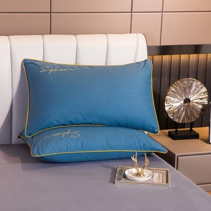 91家纺网 家纺一手货源 找家纺 （总）拼社 40s贡缎长绒棉字母款单枕套一对