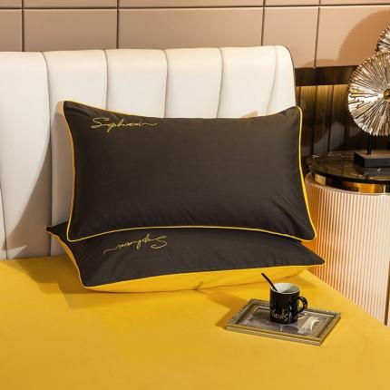 91家纺网 家纺一手货源 找家纺 拼社 40s贡缎长绒棉字母款单枕套一对 深灰姜黄