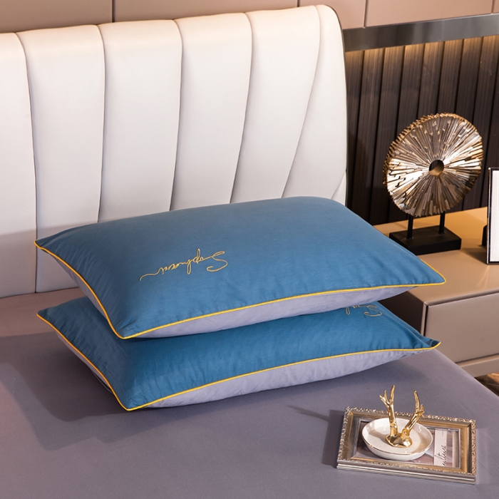 91家纺网 家纺一手货源 找家纺 拼社 40s贡缎长绒棉字母款单枕套一对宝兰配浅灰