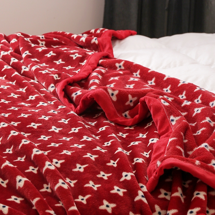 91家纺网 家纺一手货源 找家纺 卡奥 2020新款单层加厚云毯 花夏