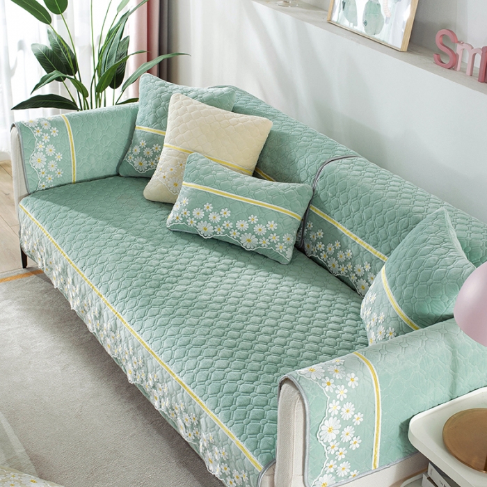 91家纺网 家纺一手货源 找家纺 共鸣沙发垫 2020新款水晶绒沙发垫 小雏菊-浅绿