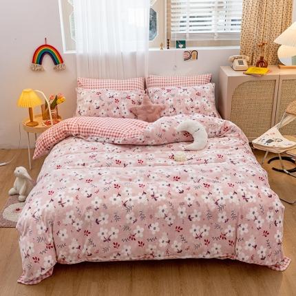 91家纺网 家纺一手货源 找家纺 （总）桃子家居家居新品加厚牛奶绒洋气碎花少女系列四件套法莱