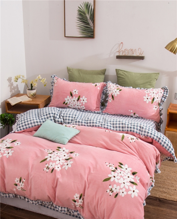 91家纺网 家纺一手货源 找家纺 青竹苑韩版牛奶绒四件套法莱绒水晶雕花绒加厚保暖 幽兰-粉