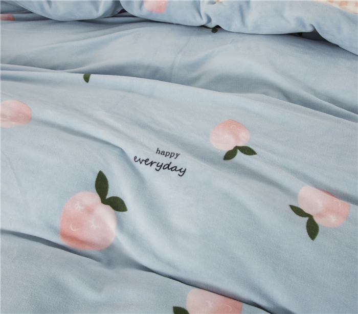 91家纺网 家纺一手货源 找家纺 青竹苑韩版牛奶绒四件套法莱绒水晶雕花绒加厚保暖 水晶之恋-兰