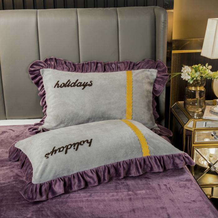 91家纺网 家纺一手货源 找家纺 兴美佳 新款牛奶绒带蕾丝边床裙四件套 自由风 自由风-紫罗兰