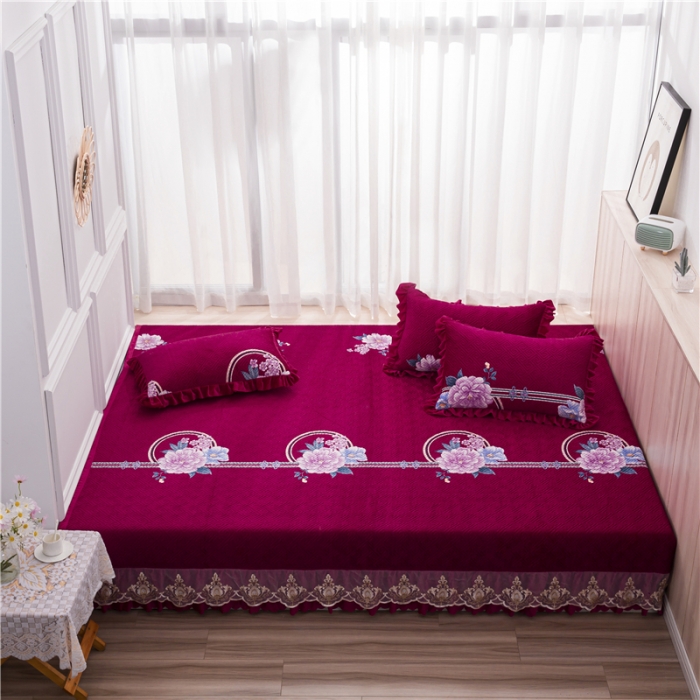 91家纺网 家纺一手货源 找家纺 冬然 2020升级款榻榻米水晶绒床盖炕盖 花好月圆-大红
