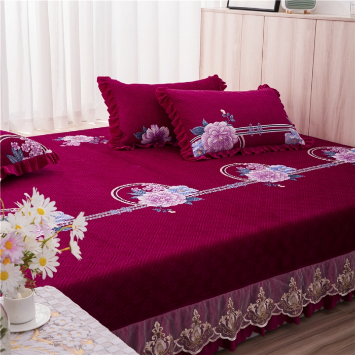 91家纺网 家纺一手货源 找家纺 冬然 2020升级款榻榻米水晶绒床盖炕盖 花好月圆-大红