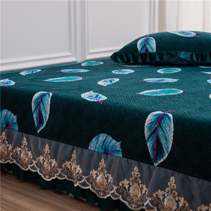 91家纺网 家纺一手货源 找家纺 冬然 2020升级款榻榻米水晶绒床盖炕盖 一叶风情-墨绿