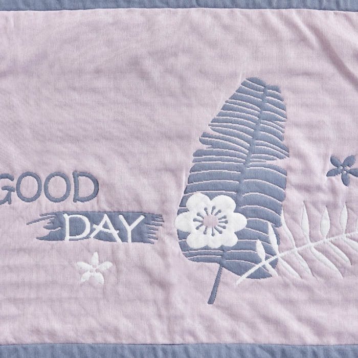 91家纺网 家纺一手货源 找家纺 朴尔 2020新款彩色糖果纯棉三层纱布枕巾 美好的一天灰粉