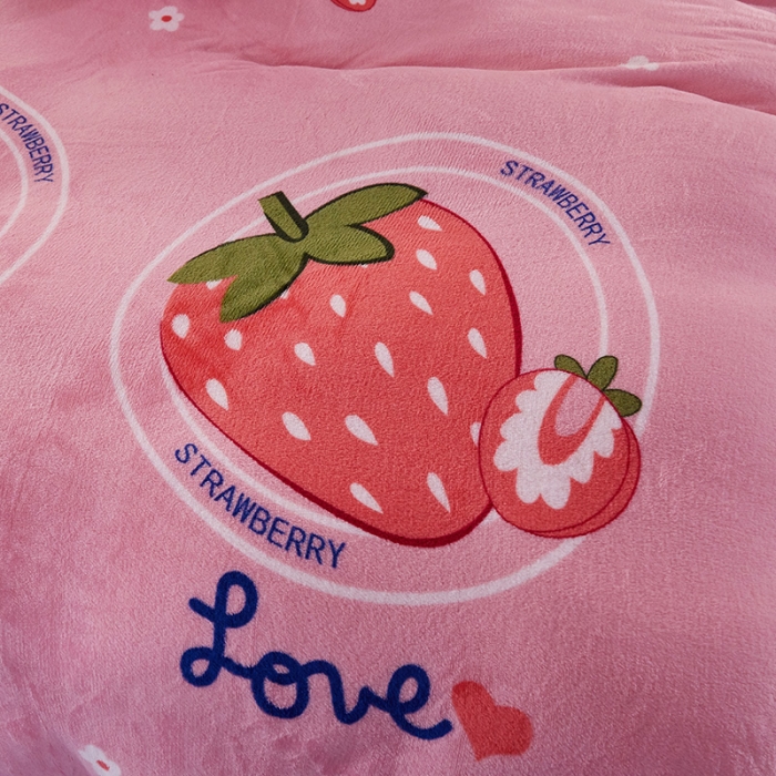 91家纺网 家纺一手货源 找家纺 迷仙巢 2020新款160克法莱绒印花四件套 草莓