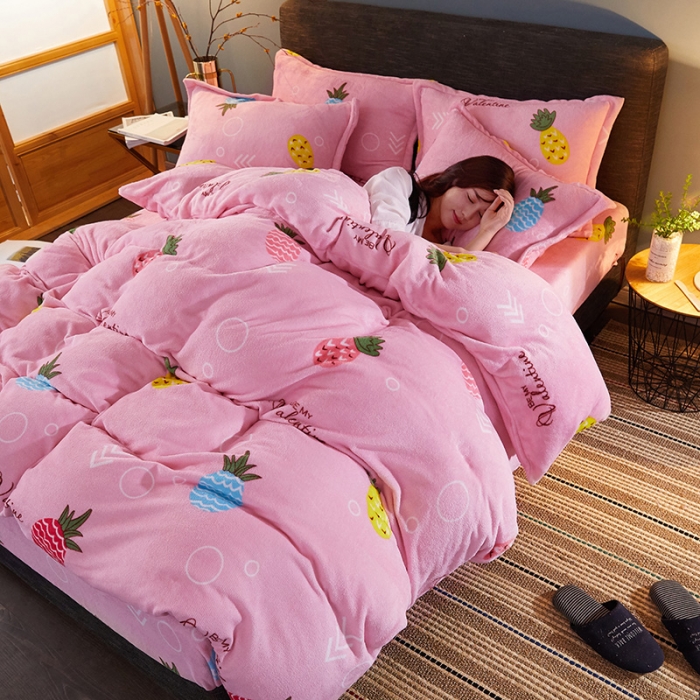 91家纺网 家纺一手货源 找家纺 迷仙巢 2020新款160克法莱绒印花四件套 菠萝