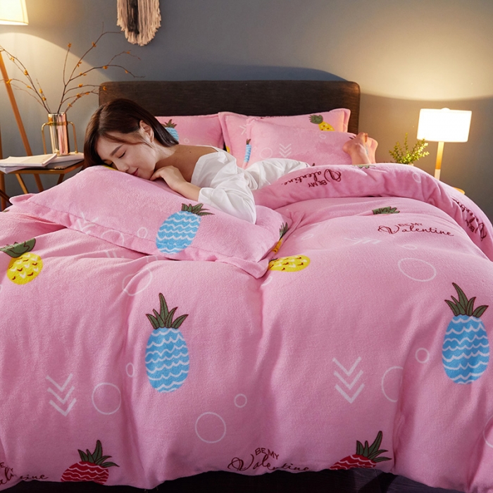 91家纺网 家纺一手货源 找家纺 迷仙巢 2020新款160克法莱绒印花四件套 菠萝