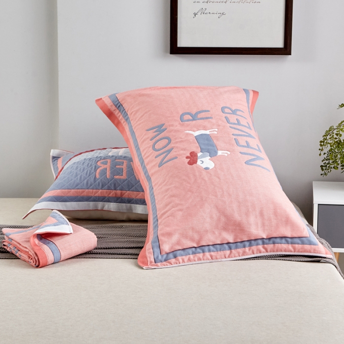 91家纺网 家纺一手货源 找家纺 朴尔 2020新款彩色糖果纯棉三层纱布枕巾 调皮狗橘色