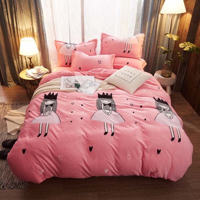 91家纺网 家纺一手货源 找家纺 迷仙巢 2020新款160克法莱绒印花四件套 粉红女郎