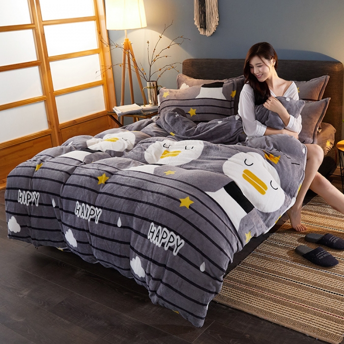 91家纺网 家纺一手货源 找家纺 迷仙巢 2020新款160克法莱绒印花四件套 皇冠鸭