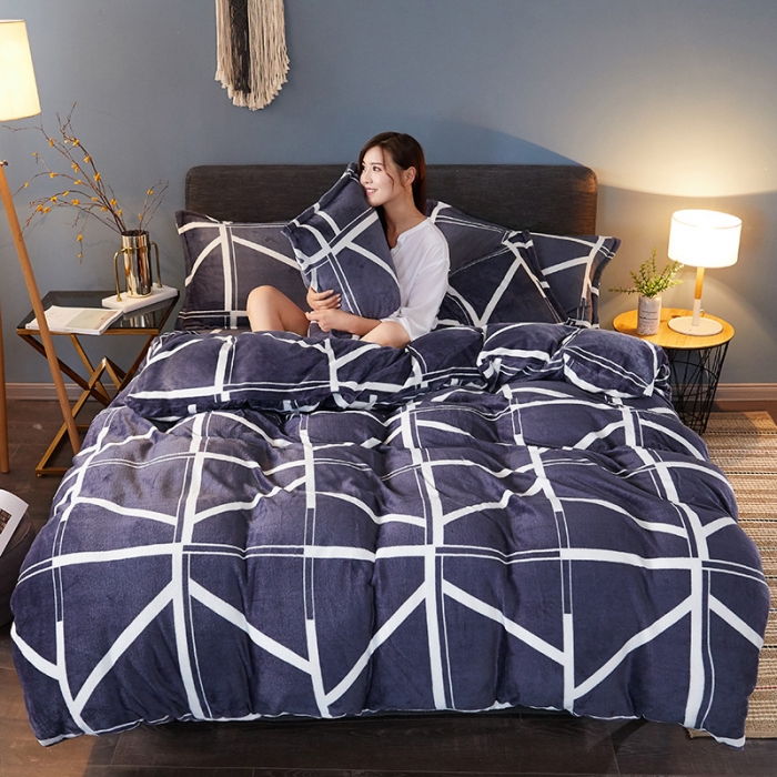 91家纺网 家纺一手货源 找家纺 迷仙巢 2020新款160克法莱绒印花四件套 几何