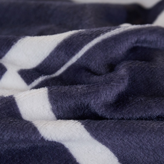 91家纺网 家纺一手货源 找家纺 迷仙巢 2020新款160克法莱绒印花四件套 几何