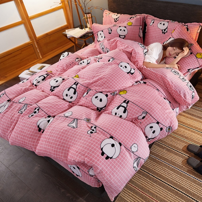 91家纺网 家纺一手货源 找家纺 迷仙巢 2020新款160克法莱绒印花四件套 快乐熊