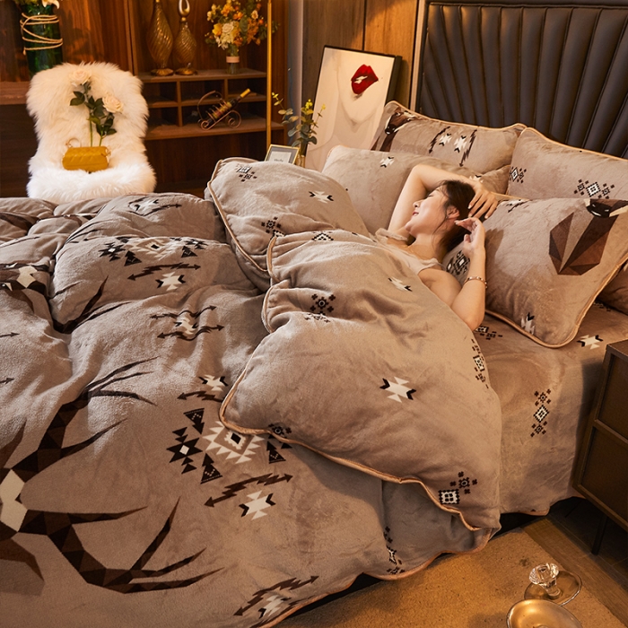 91家纺网 家纺一手货源 找家纺 迷仙巢 2020新款牛奶金貂绒四件套 麋鹿