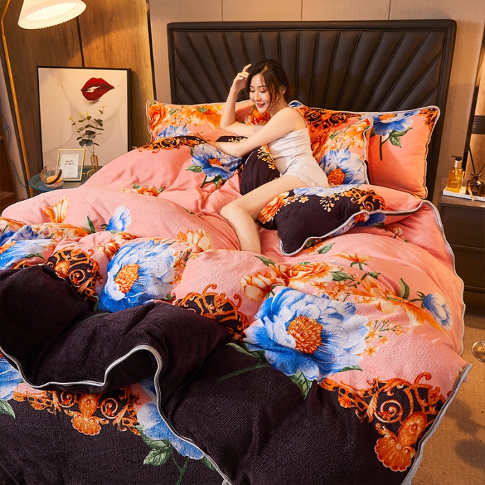 91家纺网 家纺一手货源 找家纺 迷仙巢 2020新款牛奶金貂绒四件套 盛世年华