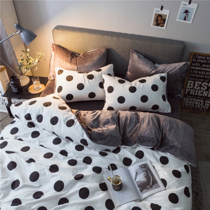 91家纺网 家纺一手货源 找家纺 艾佳 2025新款全棉棉加绒男士风宝宝水晶绒四件套圆点-深灰