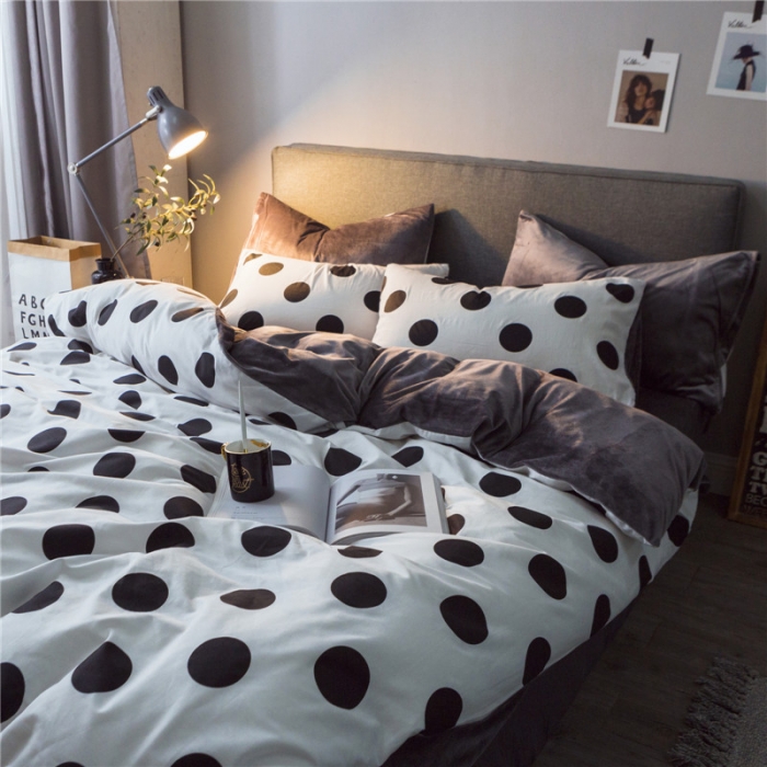 91家纺网 家纺一手货源 找家纺 艾佳 2025新款全棉棉加绒男士风宝宝水晶绒四件套圆点-深灰