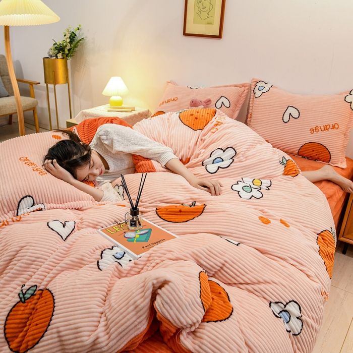 91家纺网 家纺一手货源 找家纺 佰亿莱 2024新款魔法绒四件套 清新蜜桔