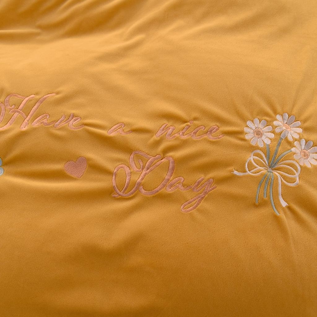 91家纺网 家纺一手货源 找家纺 艾米家居 2020新款水晶绒四件套美妙时光 黄