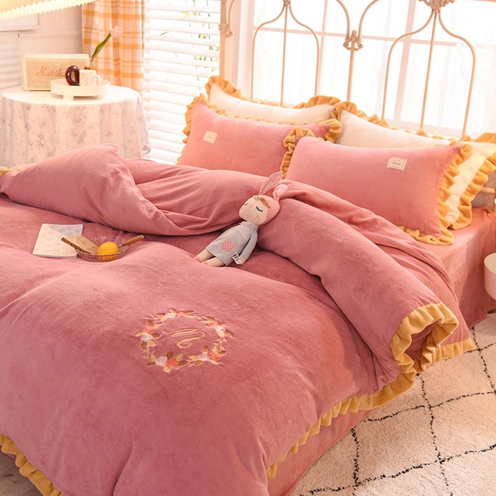 91家纺网 家纺一手货源 找家纺 艾米家居 2020新款牛奶绒四件套花语系列 豆沙