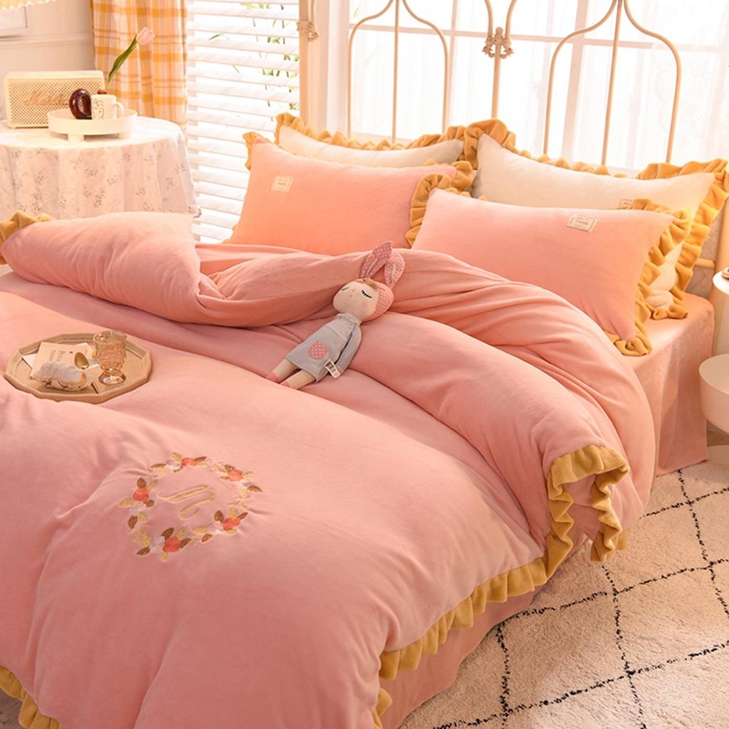 91家纺网 家纺一手货源 找家纺 艾米家居 2020新款牛奶绒四件套花语系列 玉色