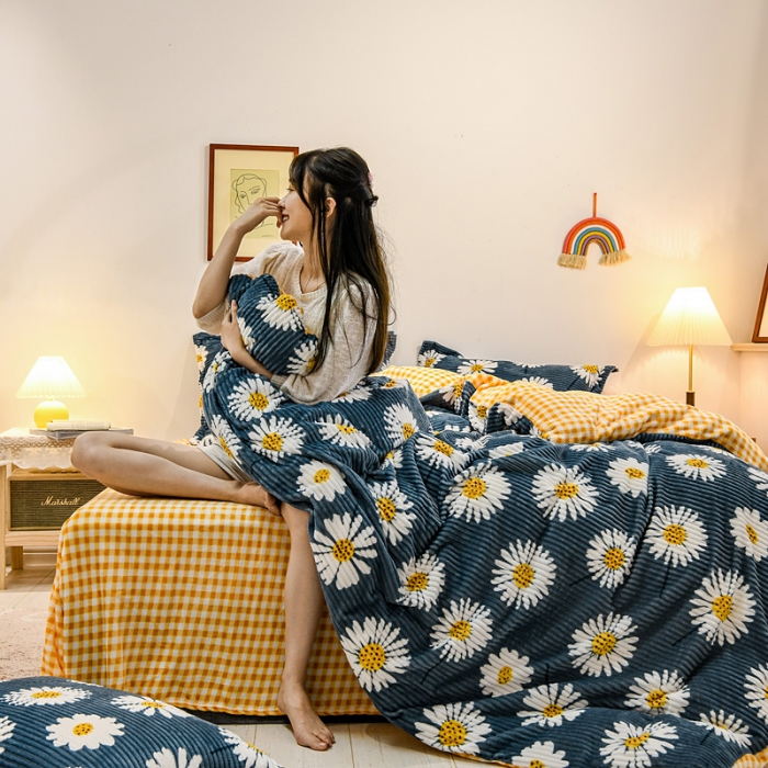 91家纺网 家纺一手货源 找家纺 佰亿莱 2024新款魔法绒四件套 向阳花开